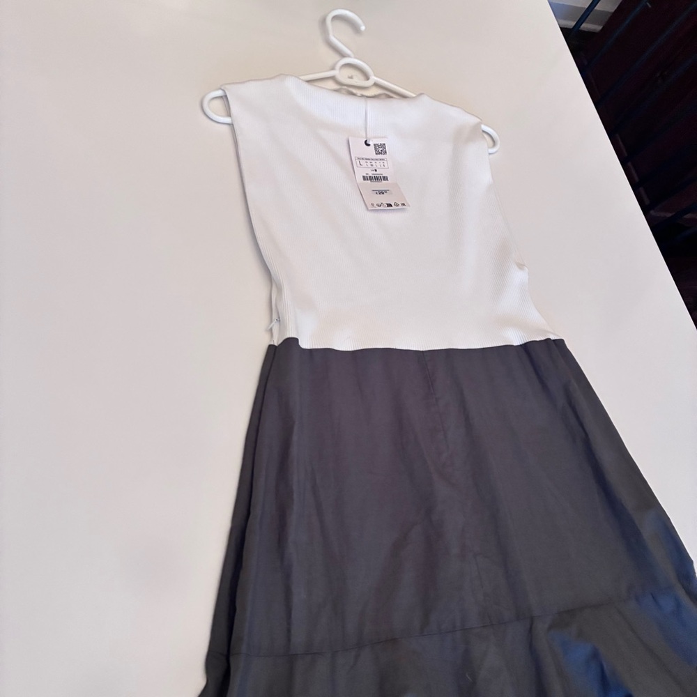 NWT Zara High-Waist Olive Green Maxi Skirt with Front Patch Pockets Large - Picture 8 of 9